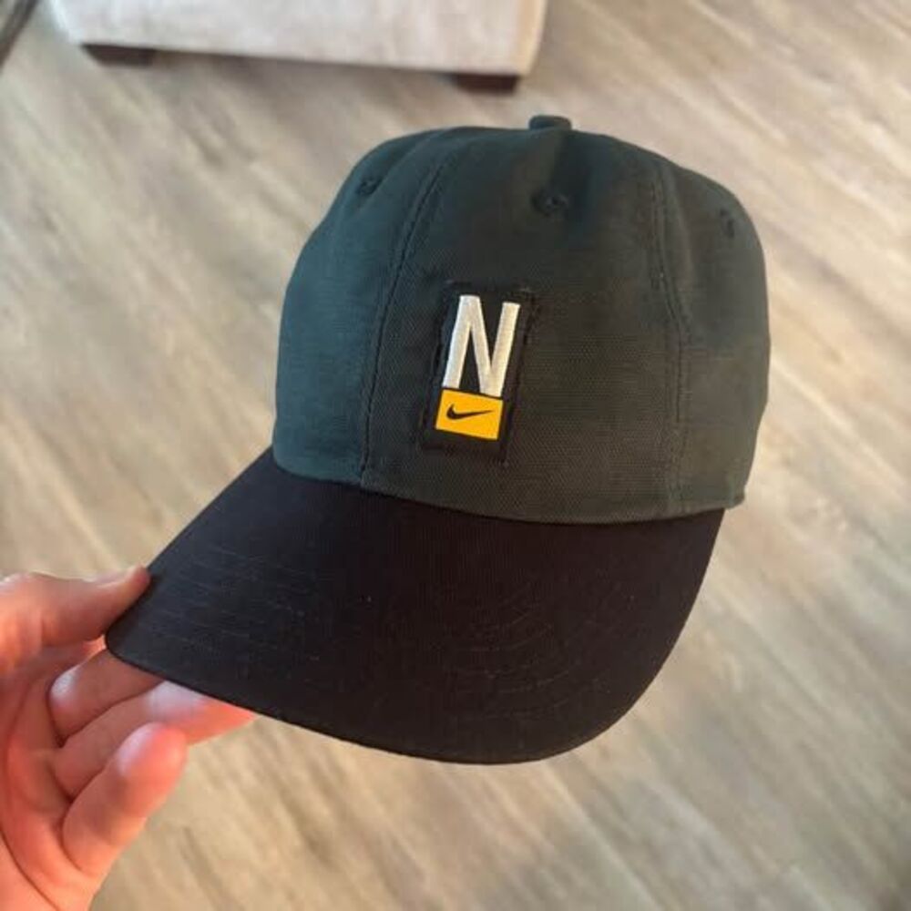 Vintage Nike Strapback Hat - Dark Green/Black, Embroidered Patch Swoosh Cap